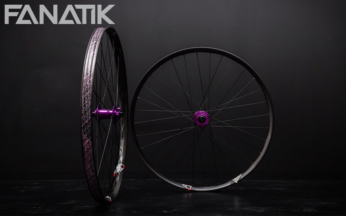 We Are One Composites Triad V2 / Hope Pro 5