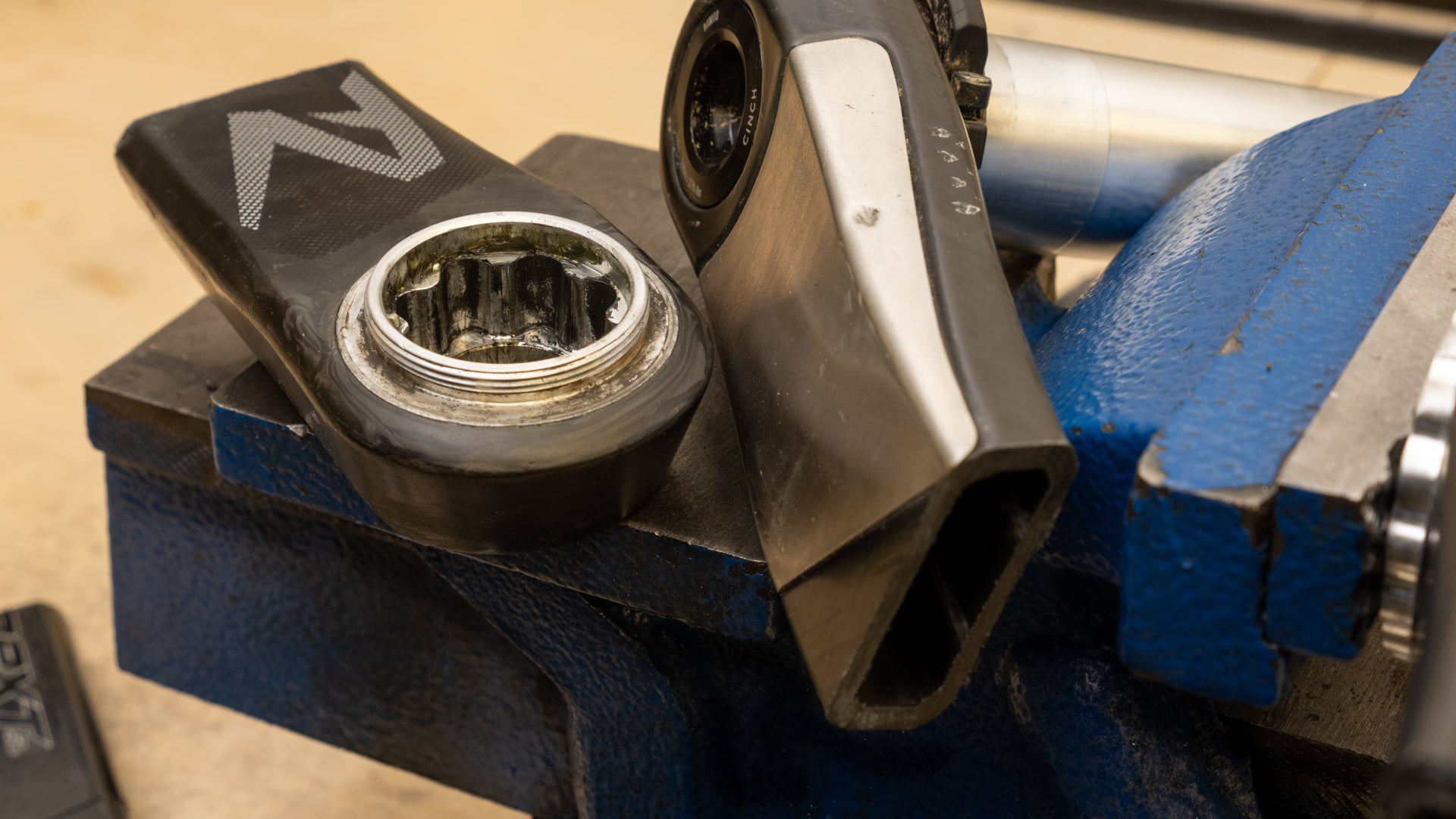 Race Face ERA featuring All-New Internals