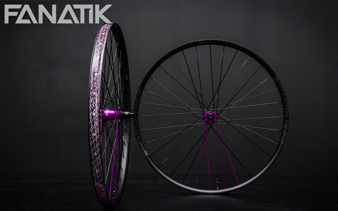 Industry Nine Enduro 305 / Industry Nine Hydra