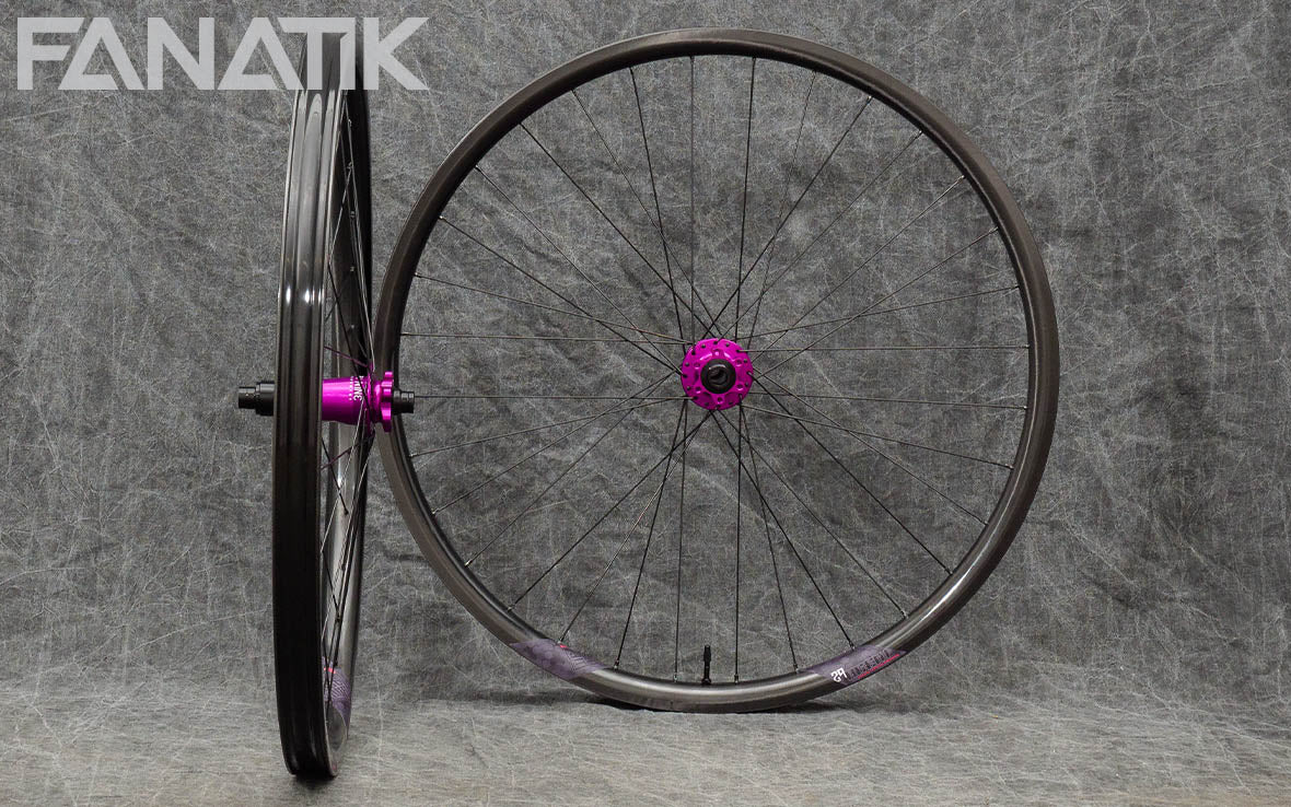 We Are One Agent/Industry Nine Torch Classic Custom Wheelset