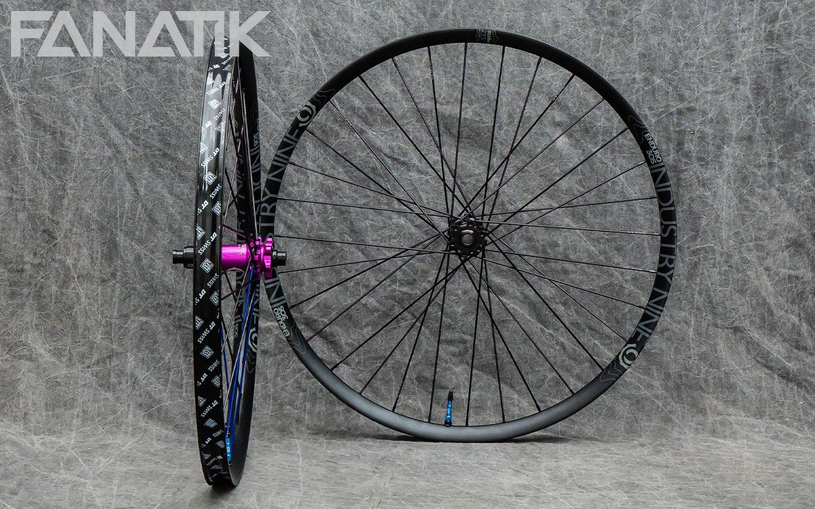 Industry Nine Enduro 305/Industry Nine Hydra Straight-Pull Custom Wheelset