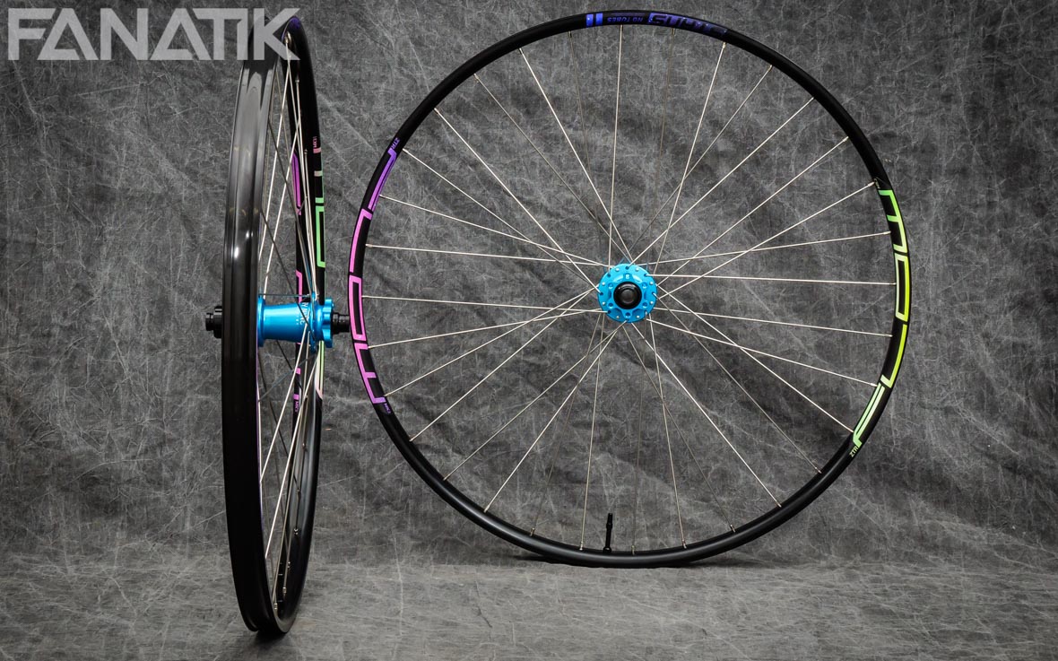 Stan's Flow MK3/Industry Nine Hydra Custom Wheelset