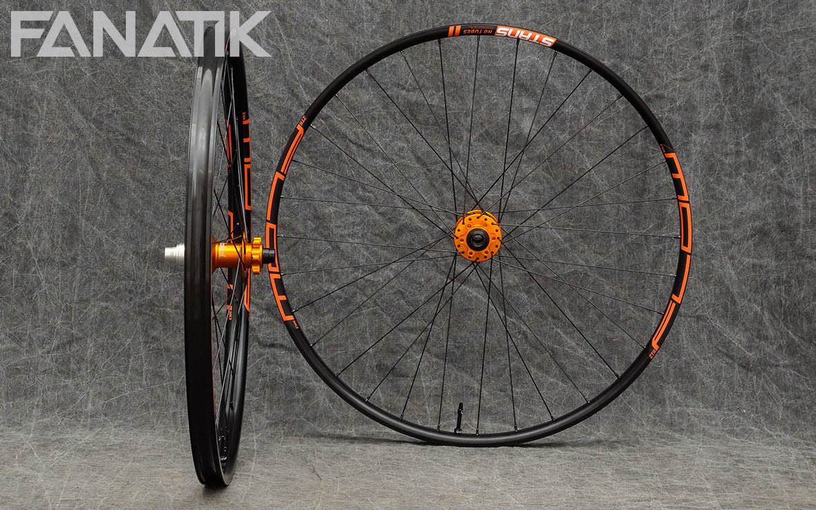 Stan's Flow MK3/Hope Pro 4 Custom Wheelset