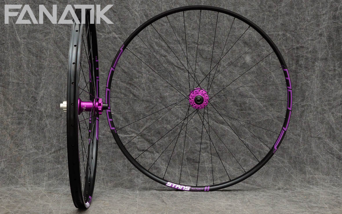 Stan's Flow MK3/Hope Pro 4 Custom Wheelset