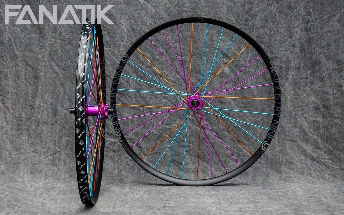 Industry Nine Enduro 305/Industry Nine Hydra Straight Pull Custom Wheelset