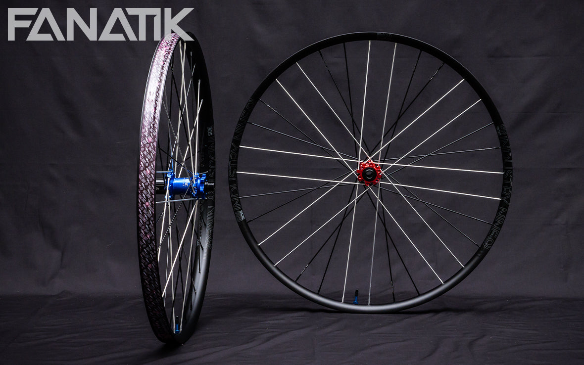 Industry Nine Enduro 305 V3 / Industry Nine Hydra System Custom Wheelset