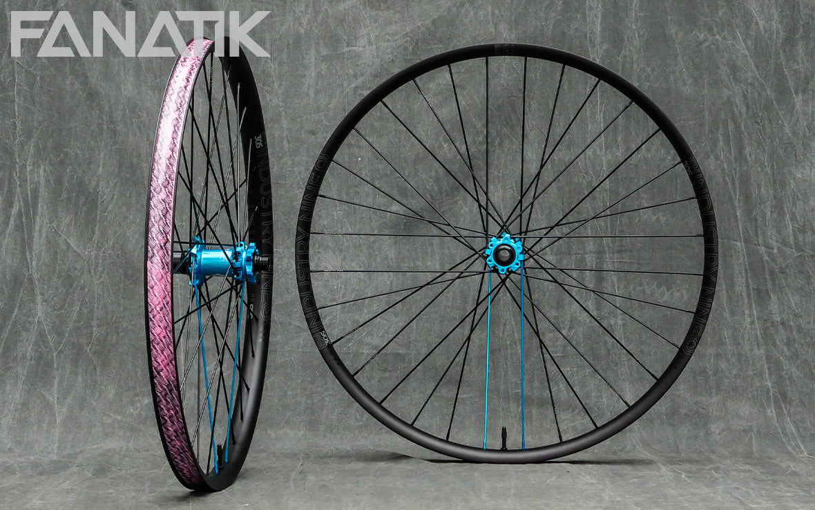 Industry Nine Enduro 305/Industry Nine Hydra System Custom Wheelset