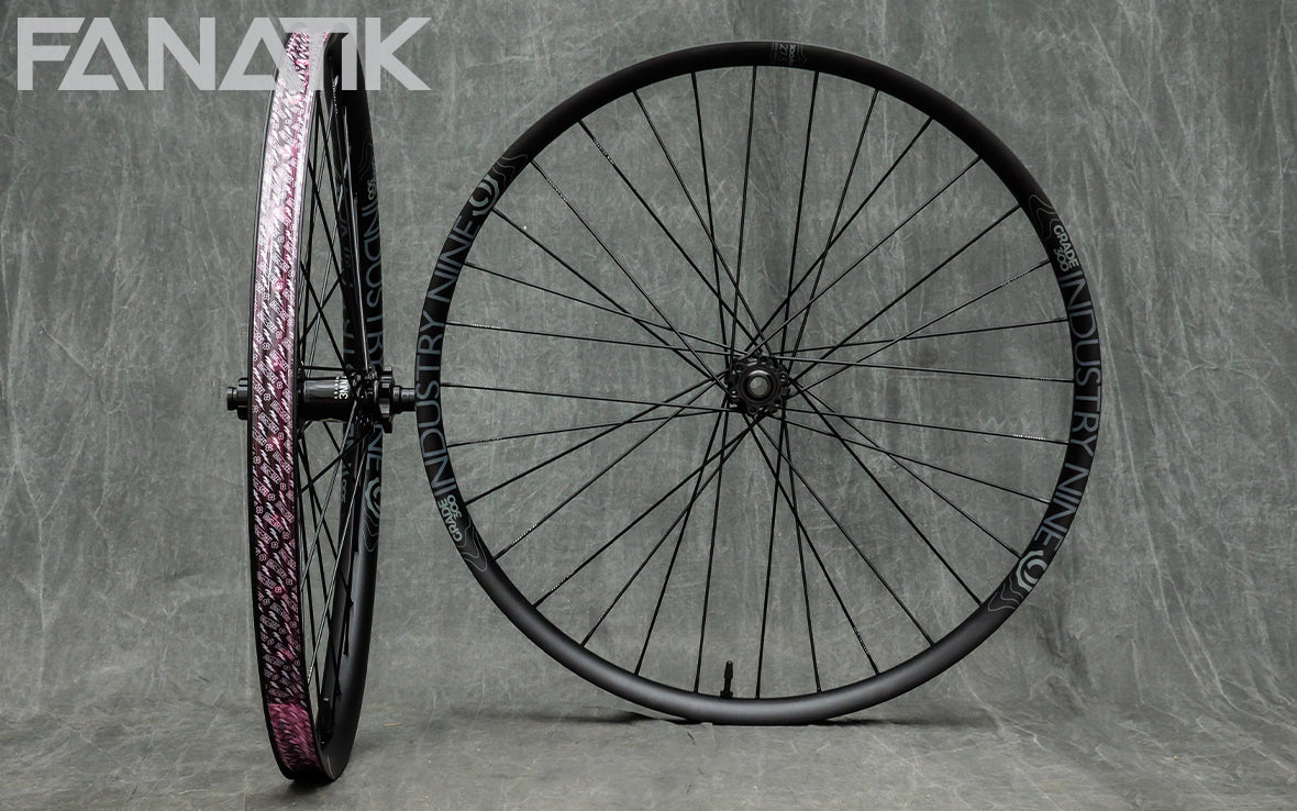 Industry Nine Grade 300 / Industry Nine Hydra System Custom Wheelset