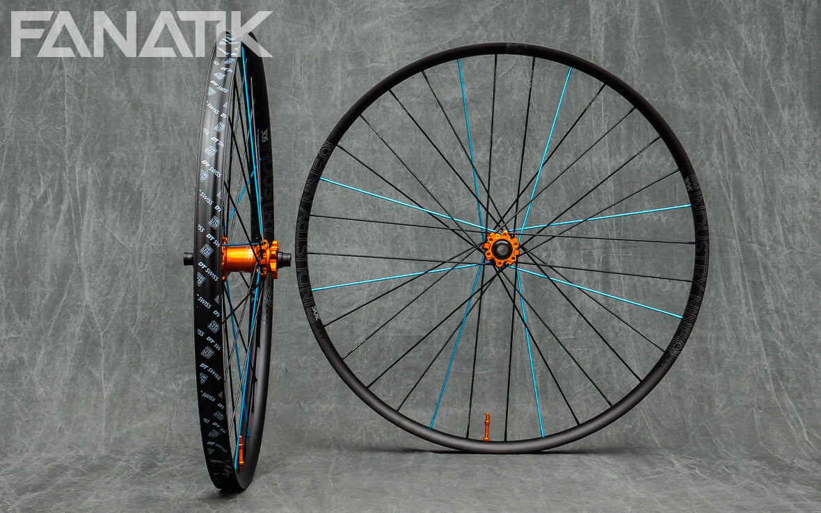 Industry Nine Enduro 305 / Industry Nine Hydra System Custom Wheelset
