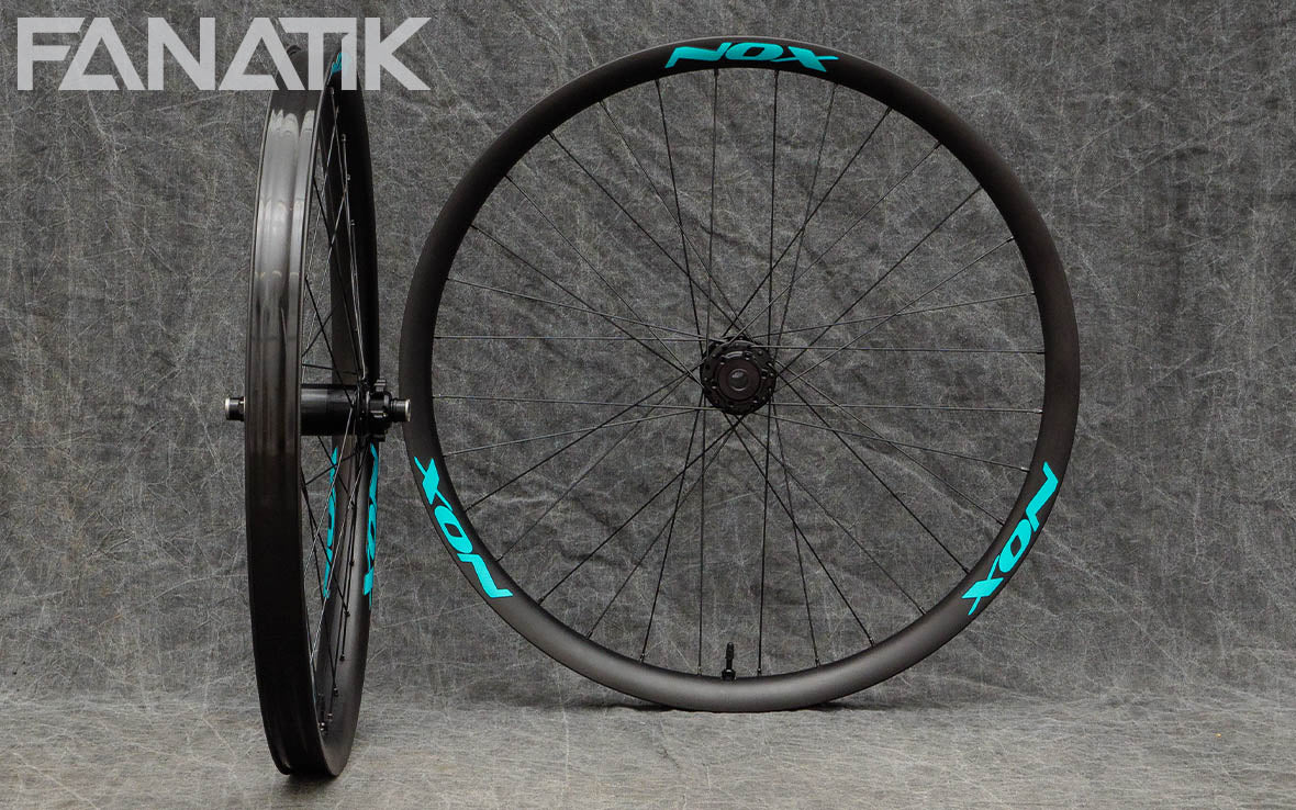 Nox Kitsuma/Onyx Custom Wheelset