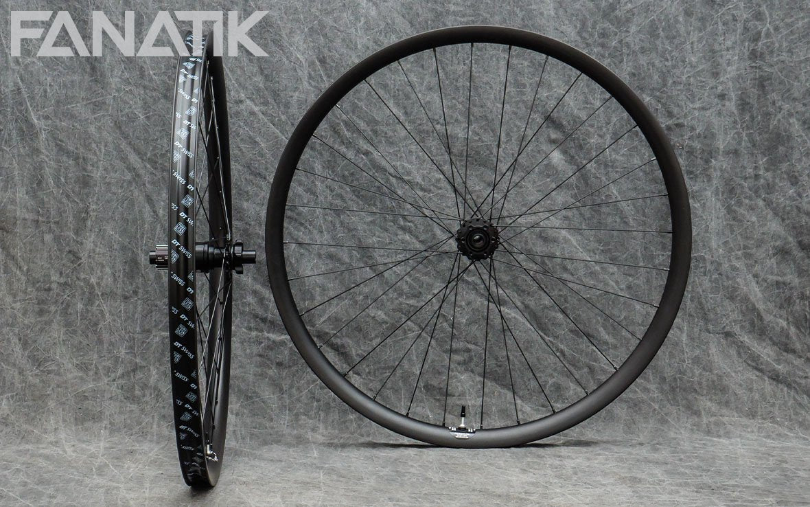Nox Farlow/Onyx Vesper Custom Wheelset