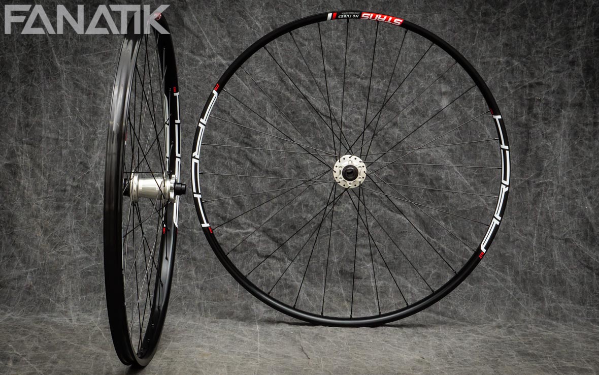 Stan's Arch MK3/Industry Nine Torch Custom Wheelset