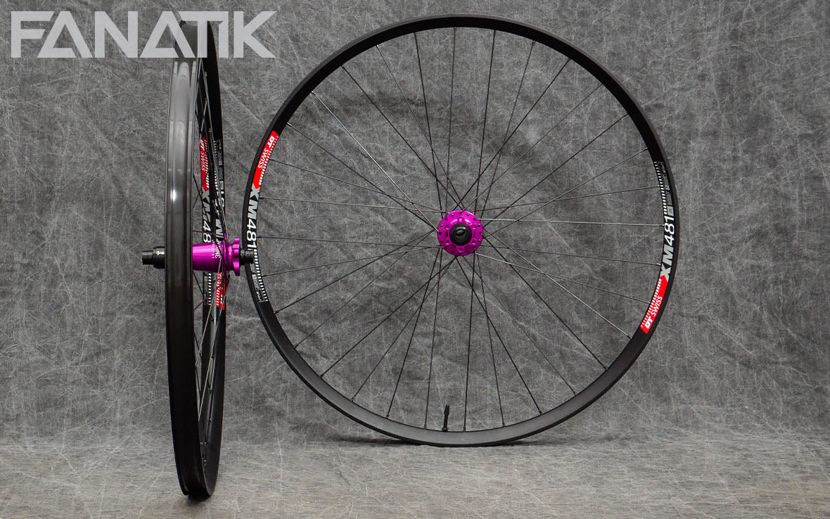 DT Swiss XM 481/Industry Nine Torch Classic Custom Wheelset