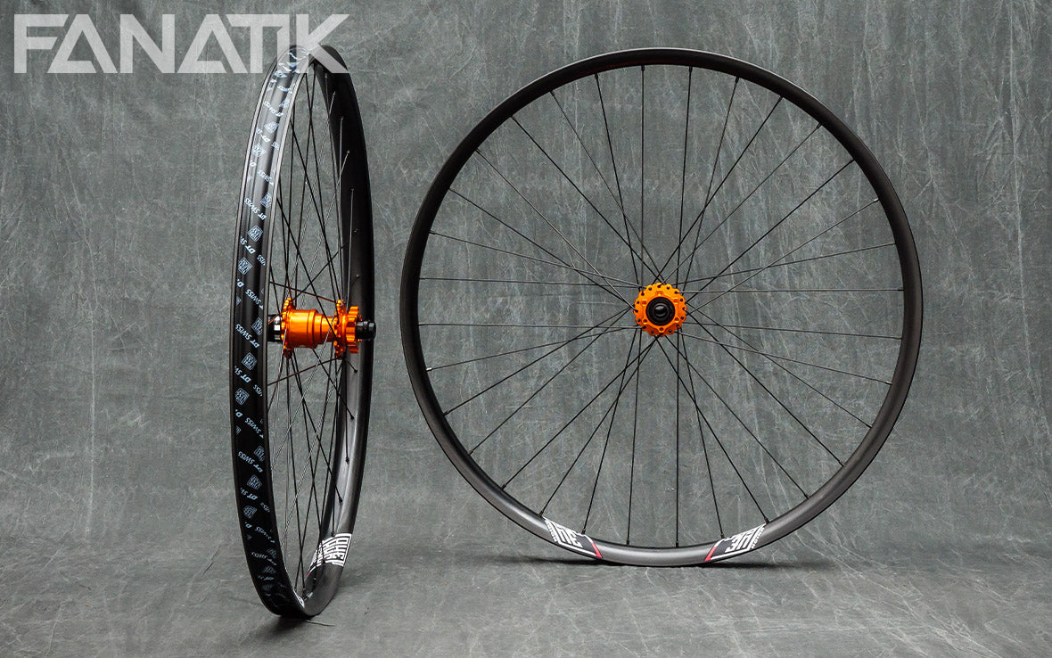 We Are One Union / Onyx Vesper Custom Wheelset