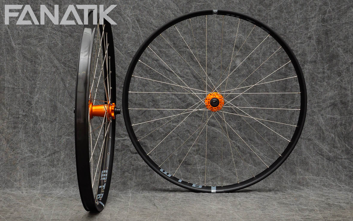 WTB Asym TCS i35/Industry Nine Torch Classic Custom Wheelset