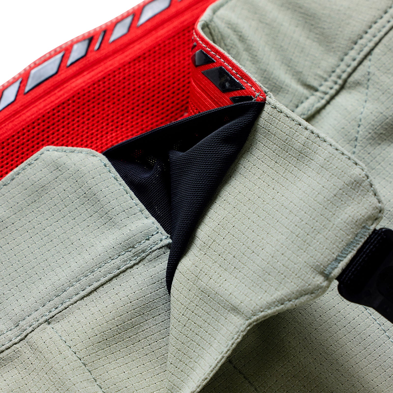 Skyline Pro Air Short Shell