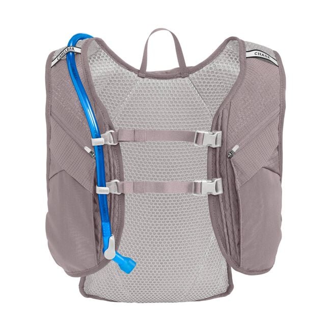 Women's Chase Adventure 8 Vest 70oz