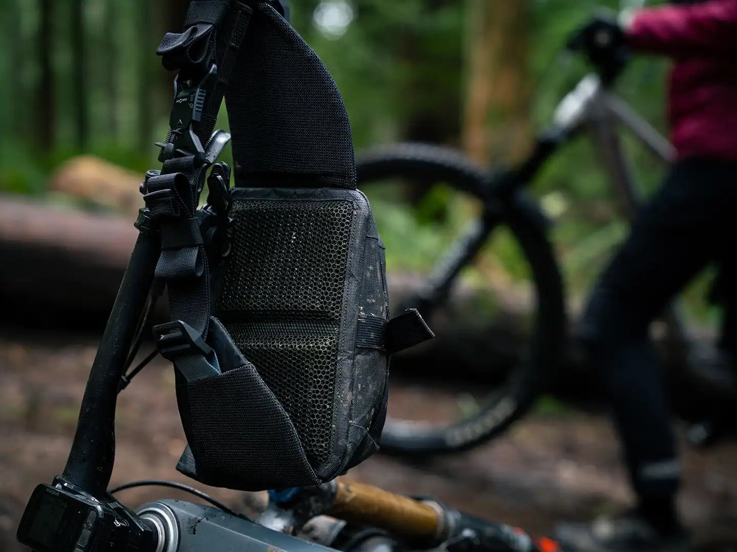 Venture 3D 2.5L Hip Pack