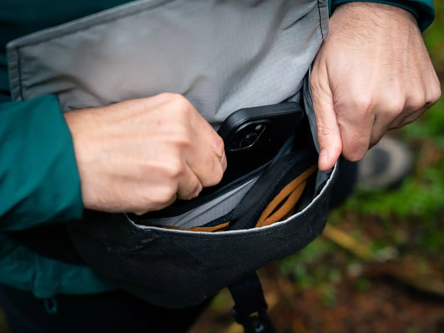 Venture 3D 2.5L Hip Pack