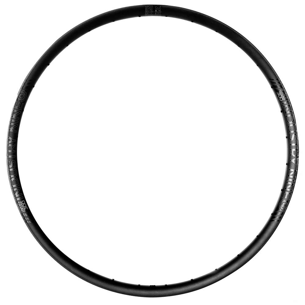 Grade 300 V2 - 27.5" - 32H Rim - Fanatik Outlet