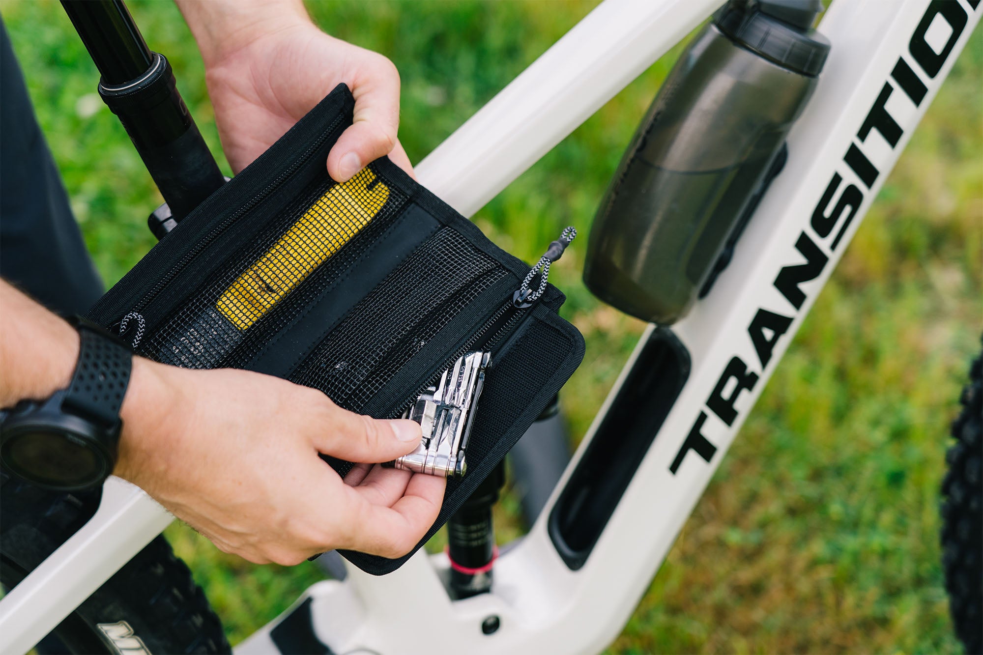 Sentinel Carbon Frame - 2025