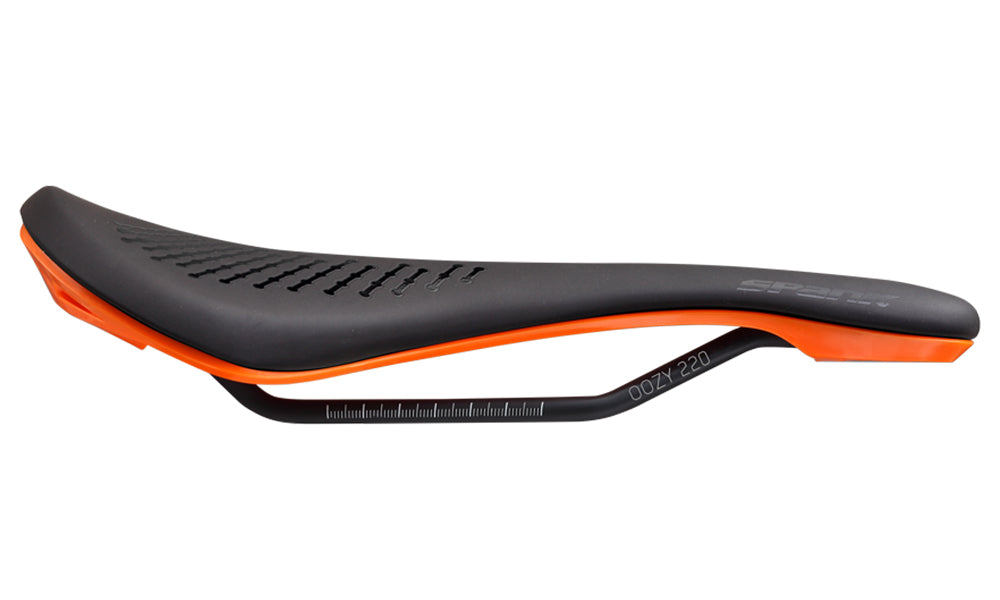 OOZY 220 Saddle