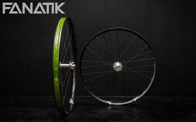 wheel-build-gallery-we-are-one-composites-triad-dt-swiss-240-deg-ltd