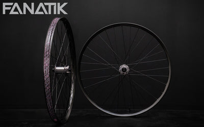 wheel-build-gallery-we-are-one-composites-triad-onyx-mtb-1