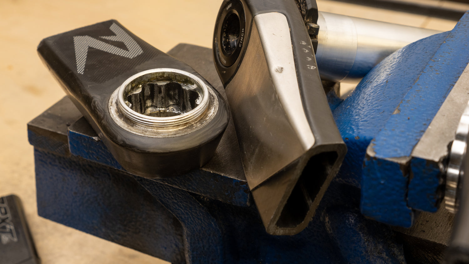 Race Face ERA featuring All-New Internals
