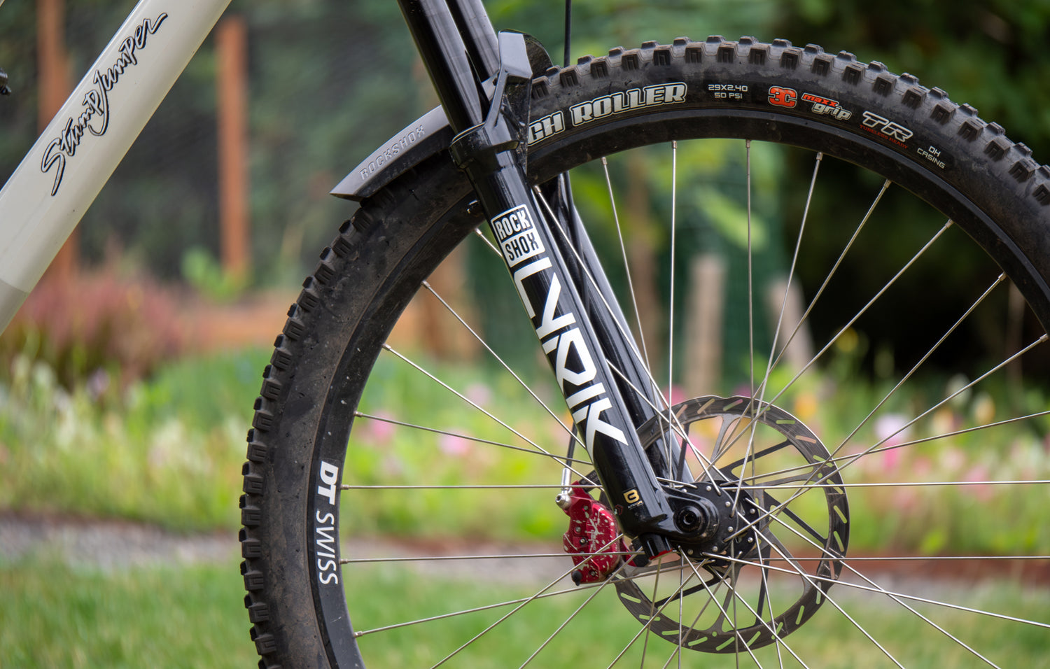RockShox Lyrik Ultimate Review // RockShox Charger 3 Compared to Charger 3.1