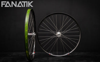 wheel-build-gallery-we-are-one-composties-triad-dt-swiss-240-deg-ltd