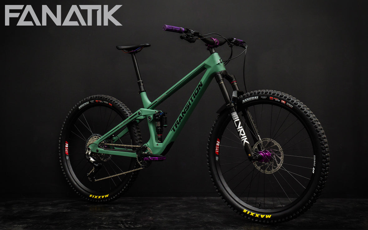 Transition Smuggler Carbon