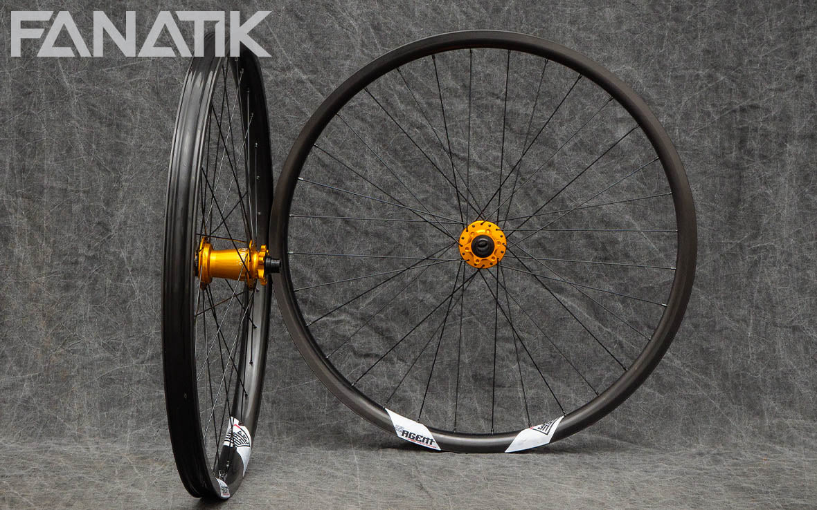 We Are One Agent 27.5/Industry Nine Torch Classic Custom Wheelset