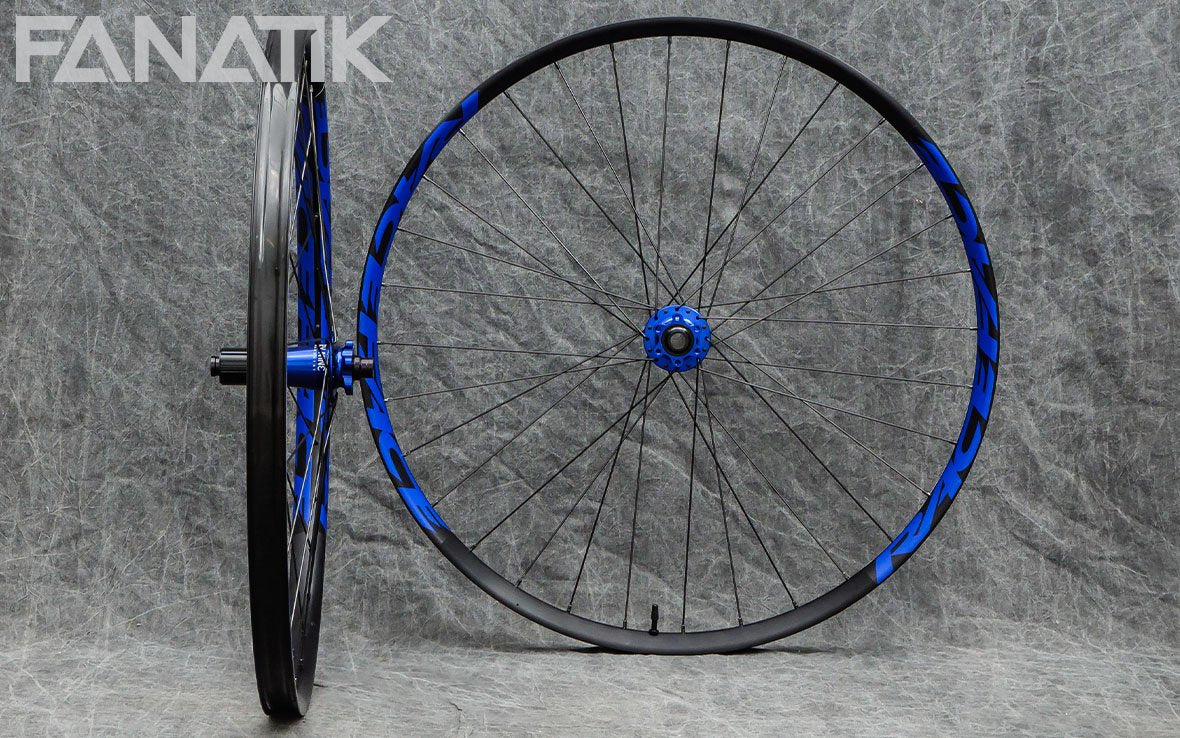 Race Face Arc 30 / Industry Nine Hydra Custom Wheelset