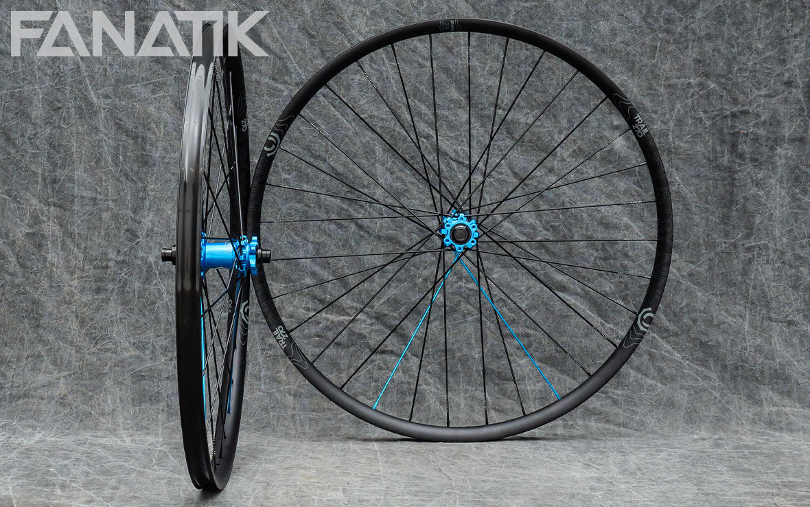 Industry Nine Enduro 305/Industry Nine Hydra System Custom Wheelset
