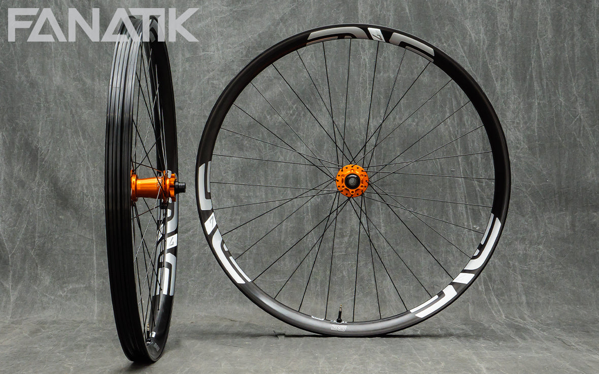 Enve M735 / Industry Nine Hydra Custom Wheelset