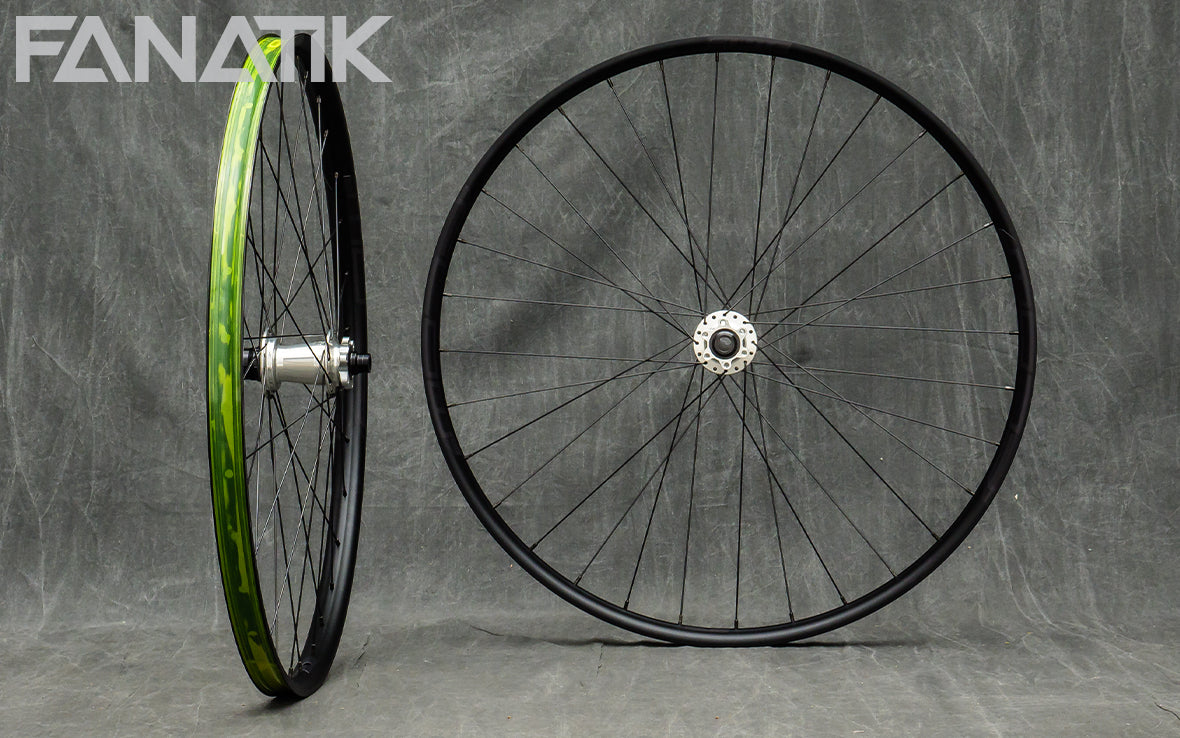 Stan's Flow EX3 / Industry Nine Hydra Custom Wheelset