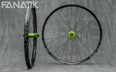 wheel-build-gallery-raceface-arc-30-industry-nine-hydra-custom-wheelset-1