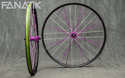 wheel-build-gallery-industry-nine-enduro-305-v3-industry-nine-hydra-system-custom-wheelset-5