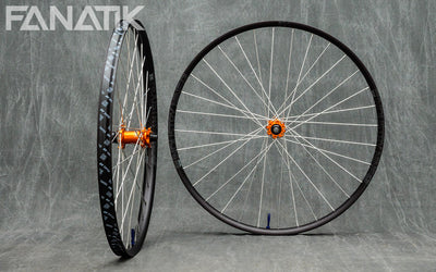 wheel-build-gallery-industry-nine-enduro-305-industry-nine-hydra-system-custom-wheelset-6