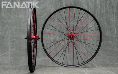 wheel-build-gallery-industry-nine-enduro-305-industry-nine-hydra-system-custom-wheelset-10