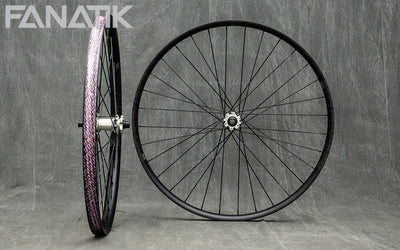 wheel-build-gallery-industry-nine-enduro-305-industry-nine-hydra-system-custom-wheelset-15