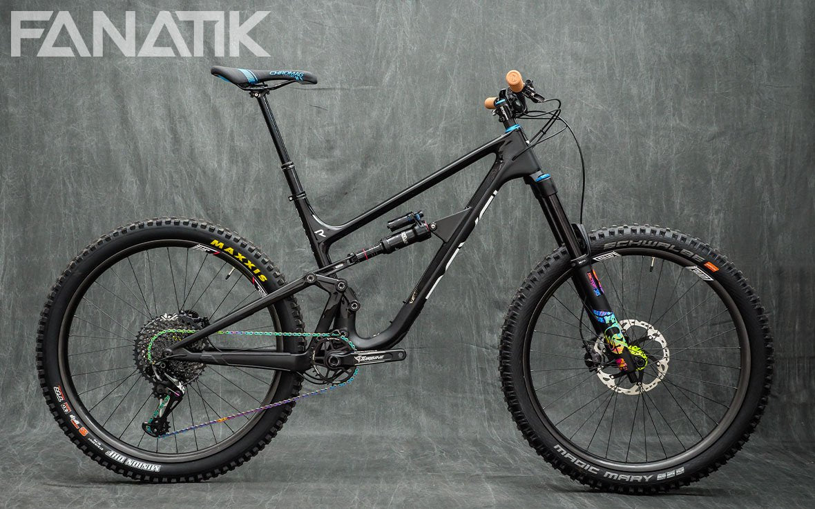 Revel Rail