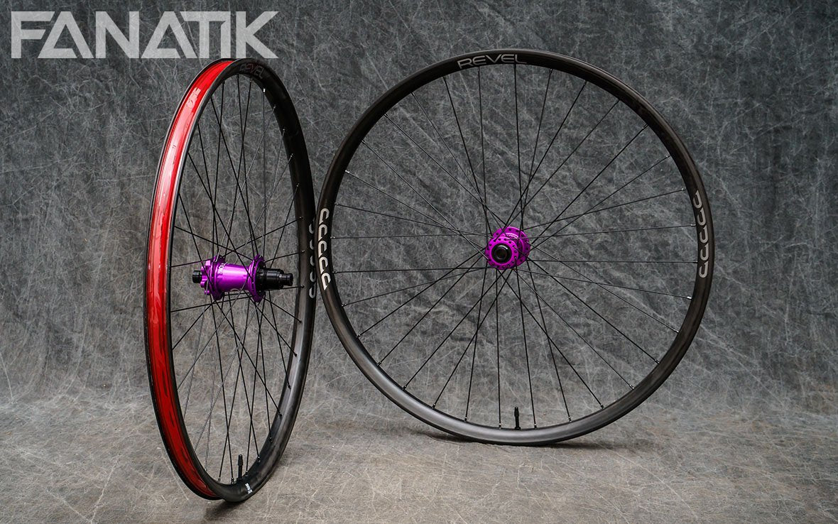 Revel RW30/Industry Nine Hydra Custom Wheelset