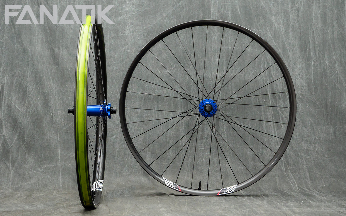 We Are One Union / Industry Nine Hydra Custom Wheelset