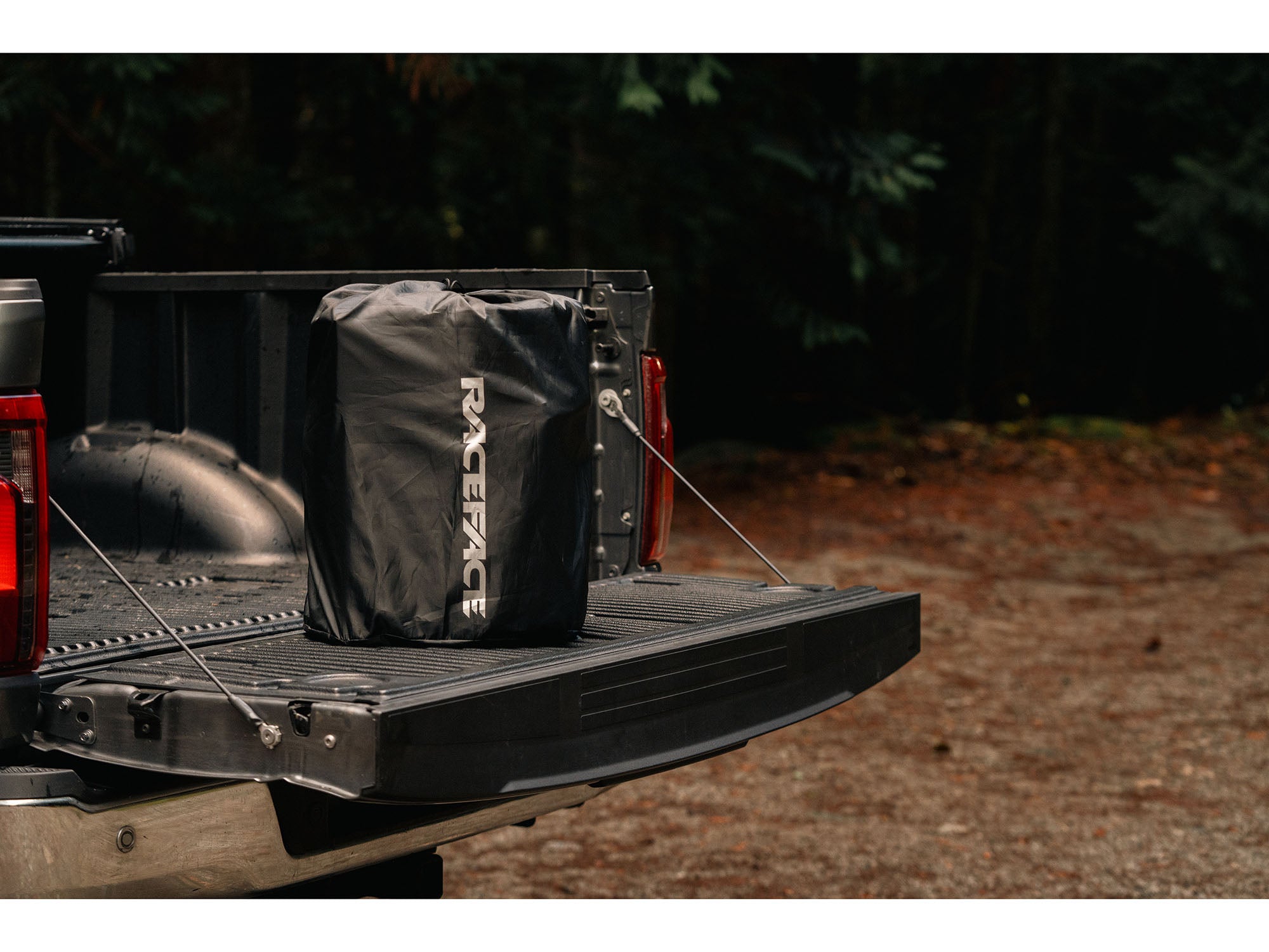 Stash Tailgate Pad