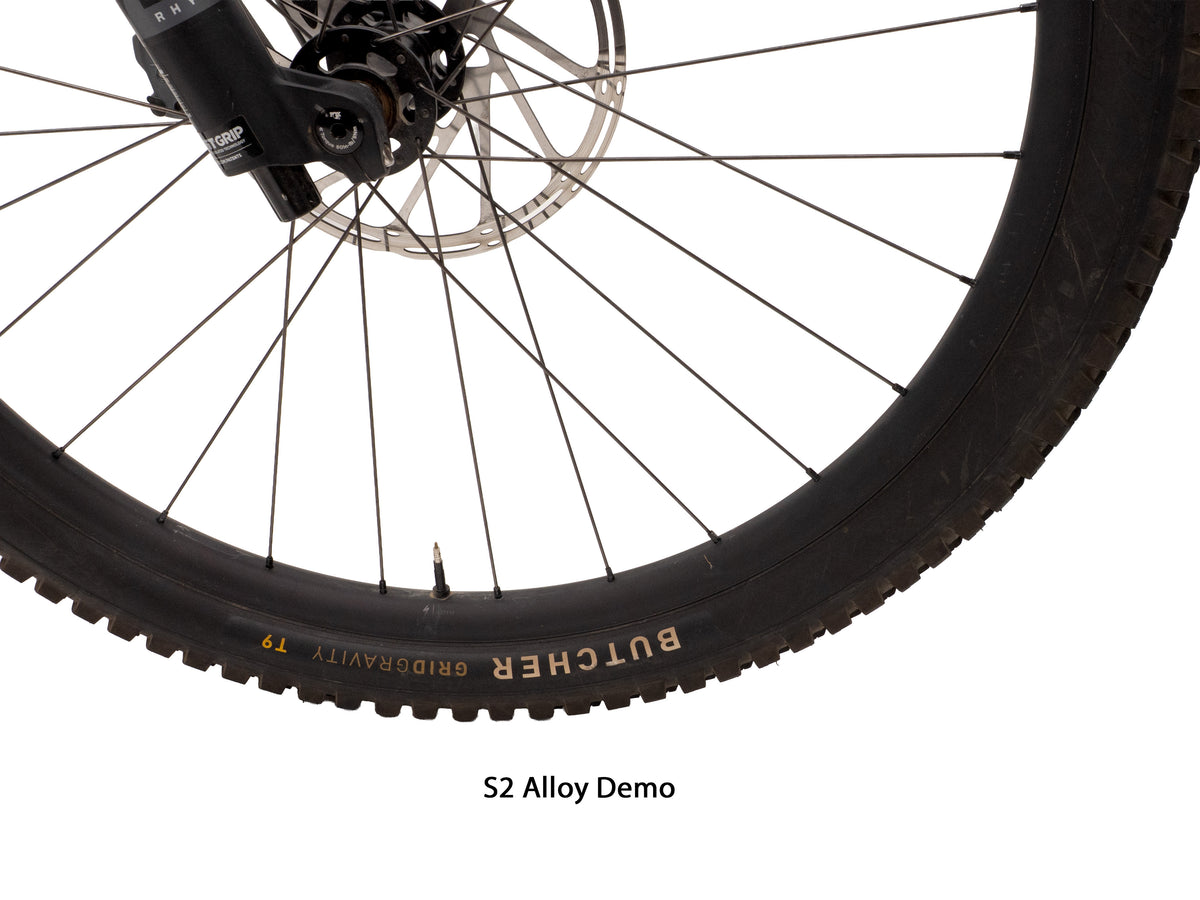 Turbo Levo 4 Comp Alloy Demo - S2 Gray - Complete E-Bike - Fanatik Outlet