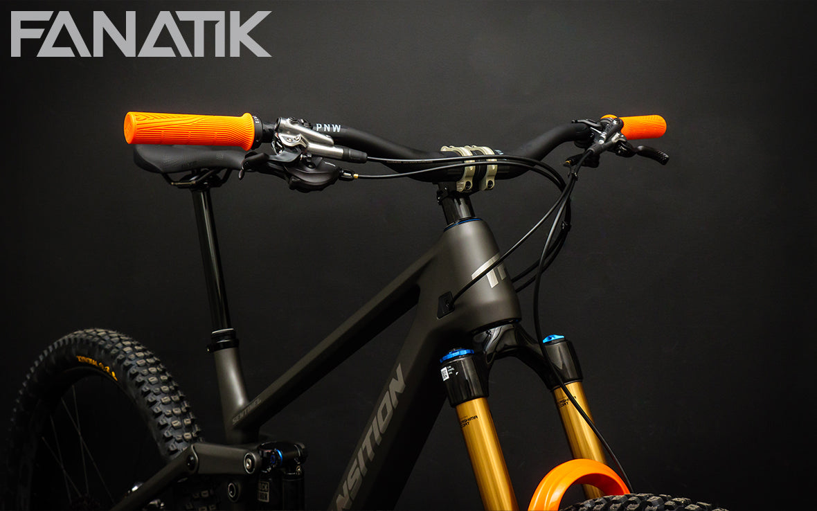 チタン製mtb用変形ハンドル ★★ φ31.8mm / 440-700mm Transition Sentinel V3