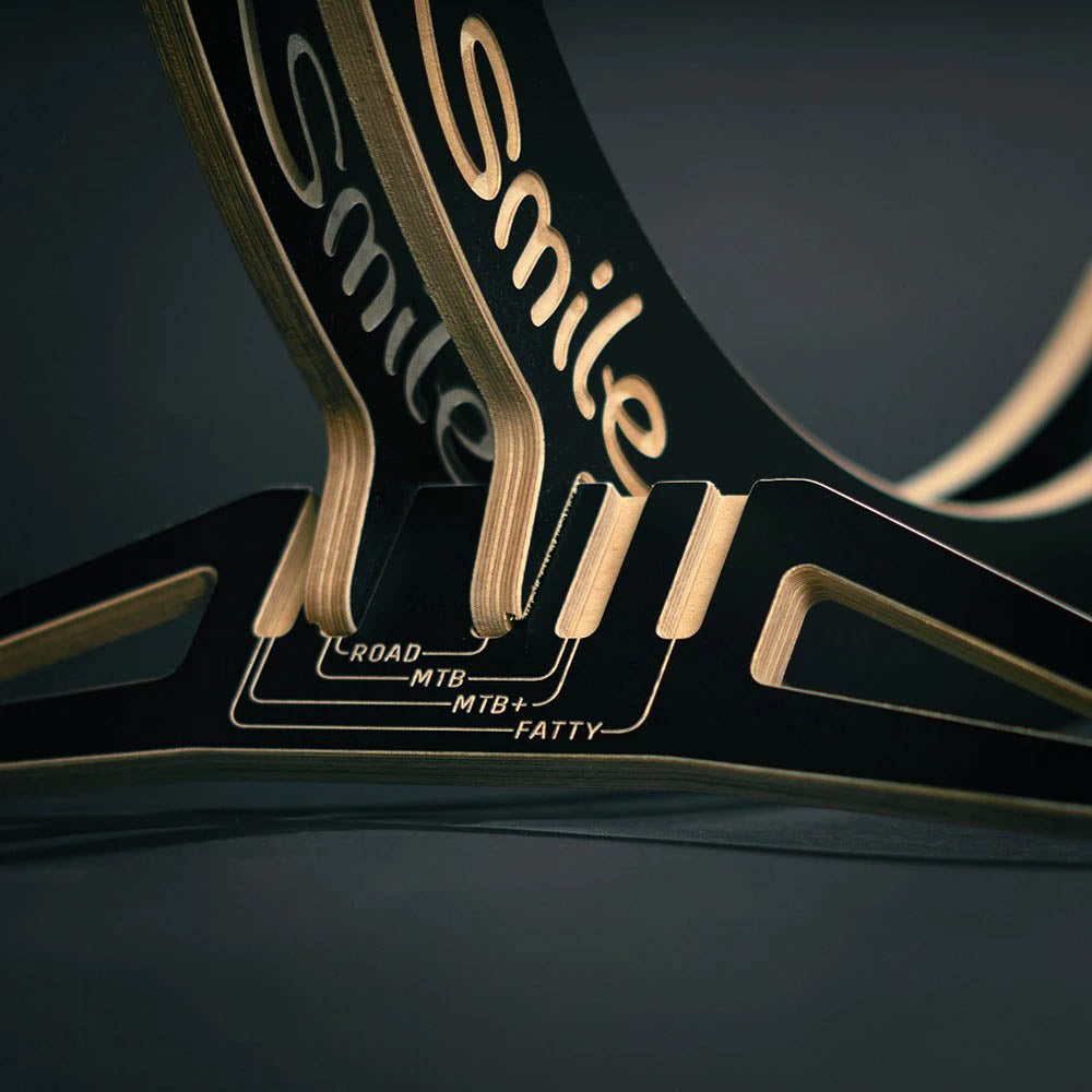 Smile Bike Stand